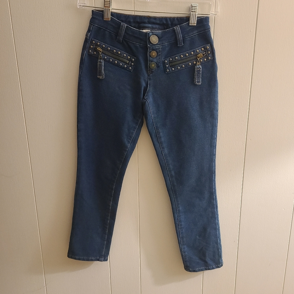 Stretchy crop jeans